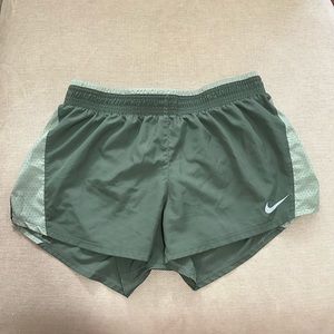 two toned green nike dry fit running shorts